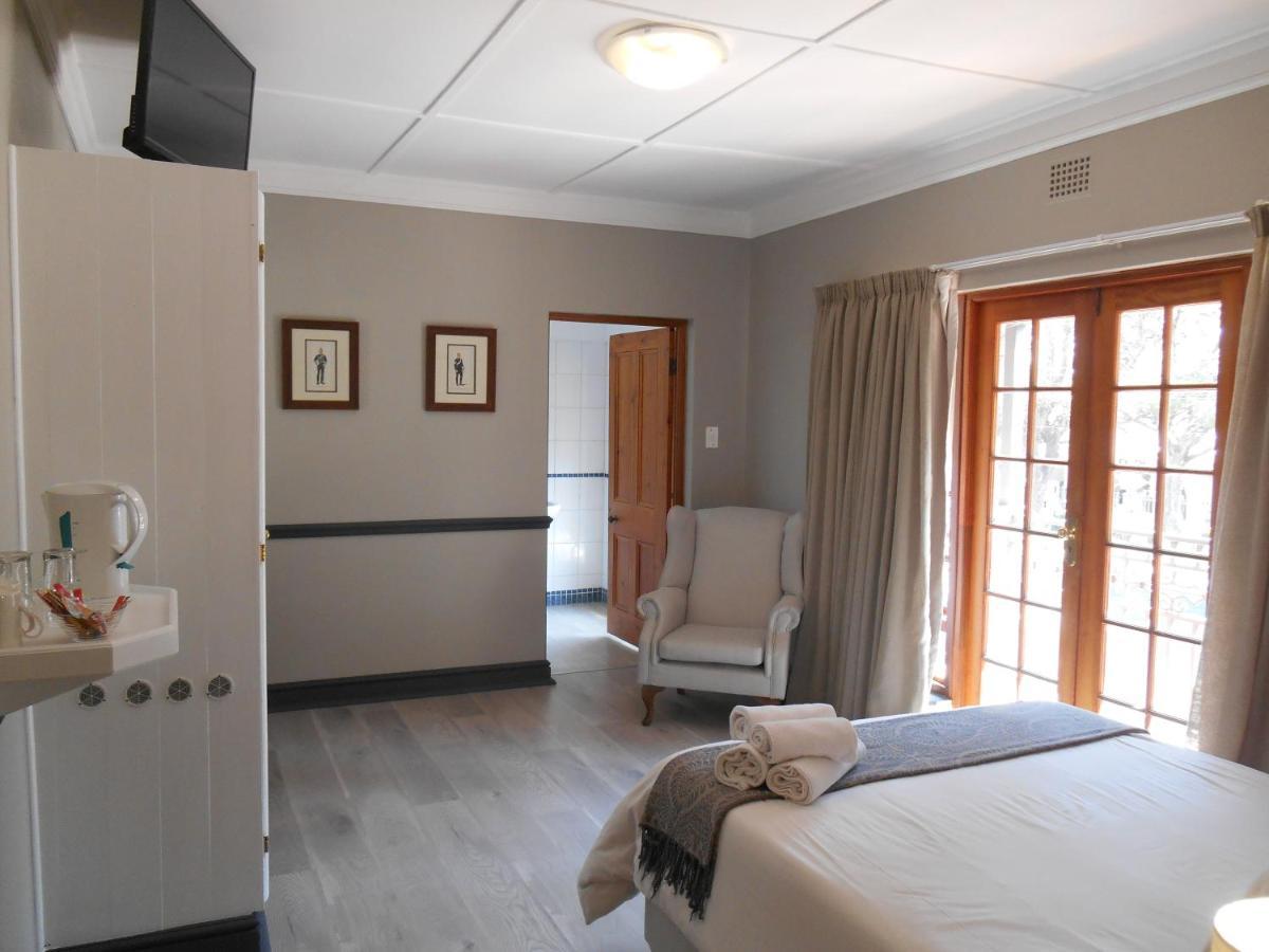 Oakwood Lodge Bloemfontein Eksteriør bilde A room at the hospital