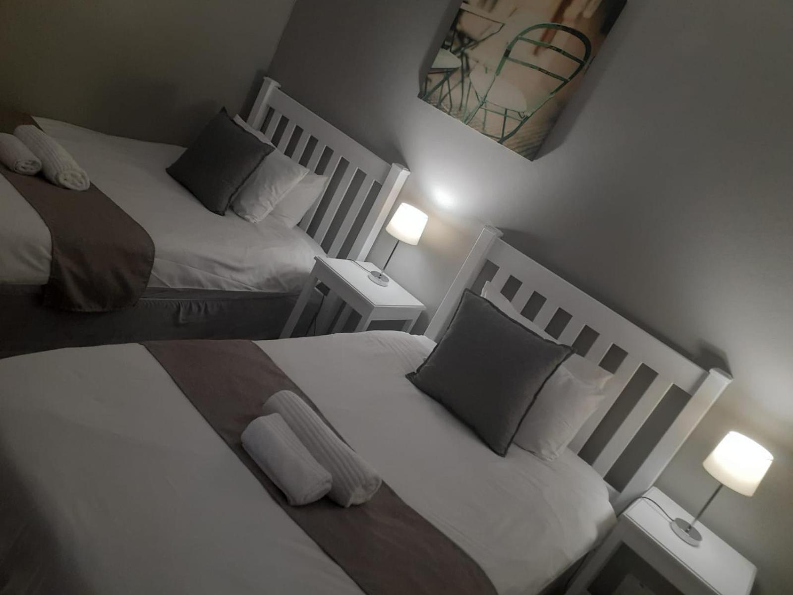 Oakwood Lodge Bloemfontein Eksteriør bilde A room at the hotel